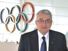 <span class='categoriatitolo'>editoriale</span><br>Fiduciosi e pronti a sostenere gli azzurri<br><span class='autoretitolo'>di Mario Scarzella</span> 201