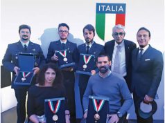 <span class='categoriatitolo'>collari d’oro</span><br>CINQUE AZZURRI NELLA STORIA<br><span class='autoretitolo'>di Foto Archivio CONI – Mezzelani GMT</span>